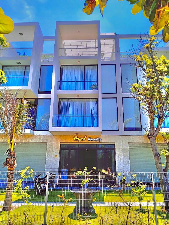 Royal Homestay Туй Хоа Екстериор снимка