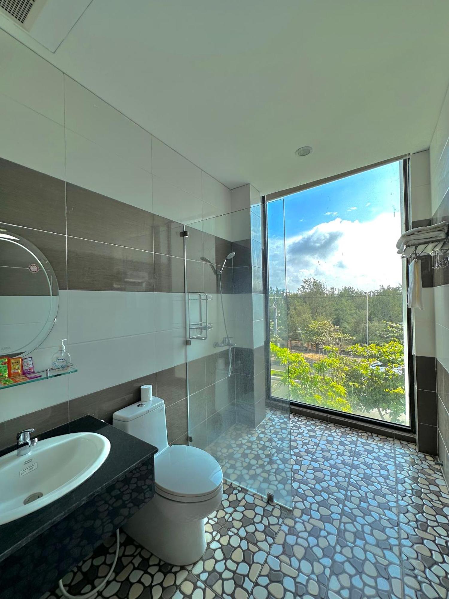 Royal Homestay Туй Хоа Екстериор снимка